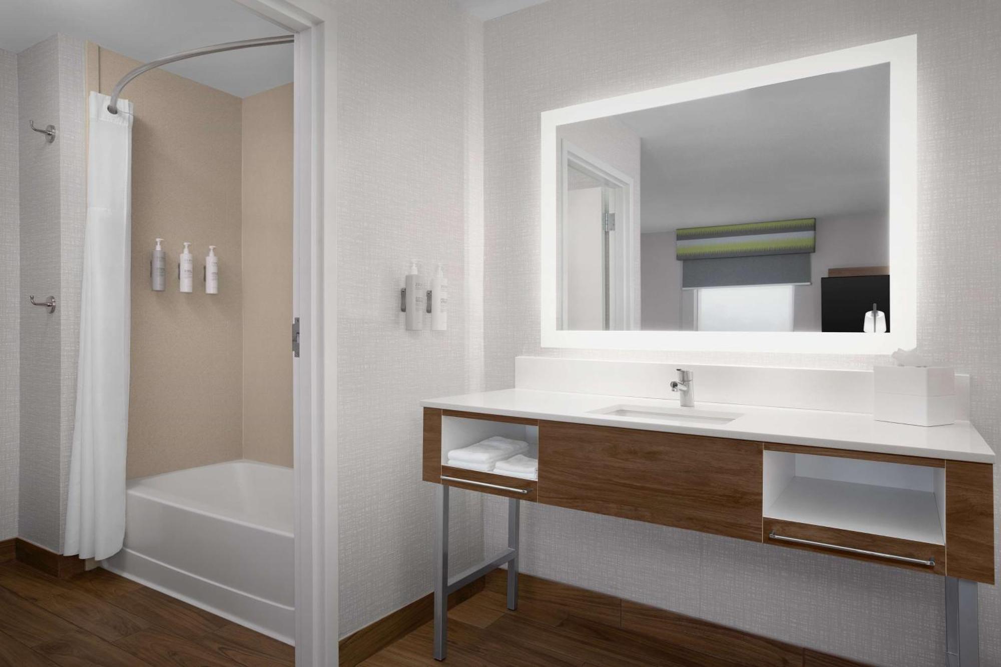 Hampton Inn Yorkville Exterior foto